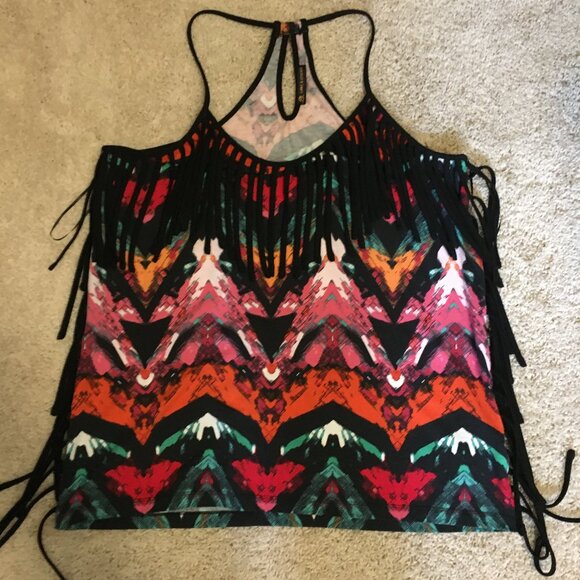 Arizona Bohemian Fusion Tassel Hemmed Tank - Picture 12 of 15